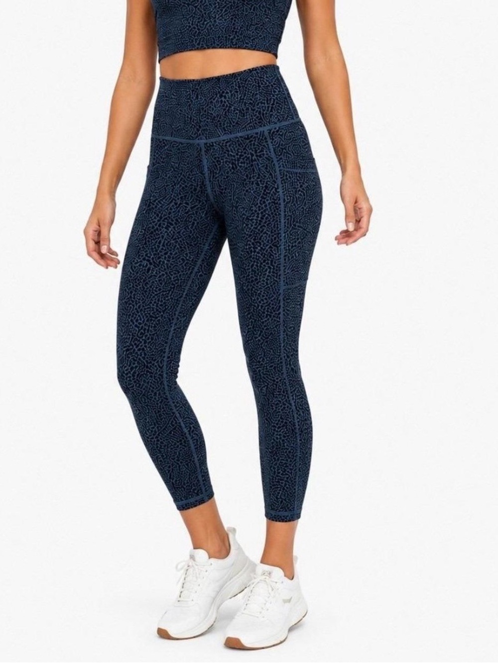 Athleta Salutation Stash Pocket II Textured Leggings Size XS